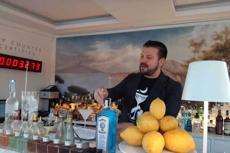 Lucio D 'Orsy, direttore Dry Martini di Sorrento - RIPRODUZIONE RISERVATA