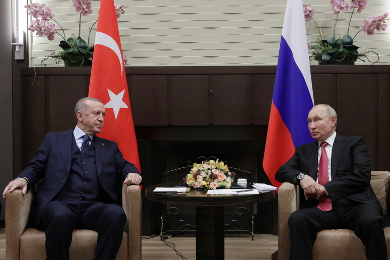 Putin e Erdogan in una foto d 'archivio © ANSA/EPA