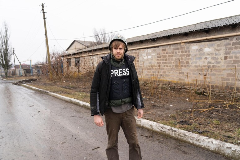 Luca Steinmann, inviato di guerra nel Donbass - RIPRODUZIONE RISERVATA