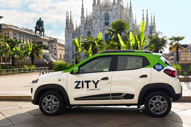 Dacia Spring, l 'elettrica ideale per car sharing urbano Zity © ANSA/Zity