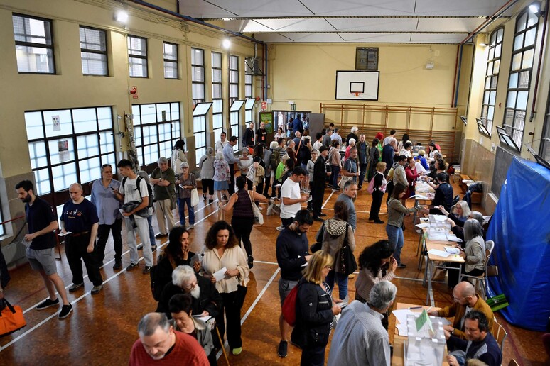 In Spagna si è votato per le elezioni regionali e comunali © ANSA/AFP