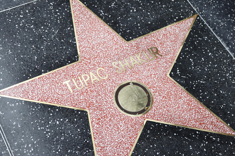 Tupac Shakur posthumously honored with star on Hollywood Walk of Fame © ANSA/EPA