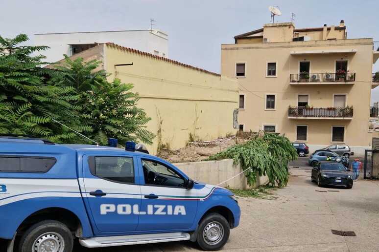 Residuato bellico a Cagliari, uffici e case evacuate - RIPRODUZIONE RISERVATA